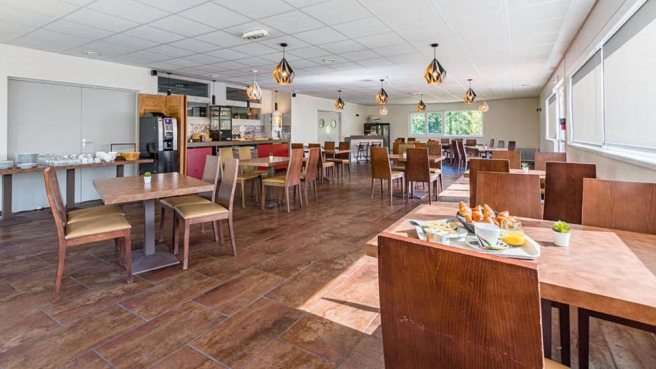 Vacanceole - Relais Du Plessis Chaveignes Bagian luar foto